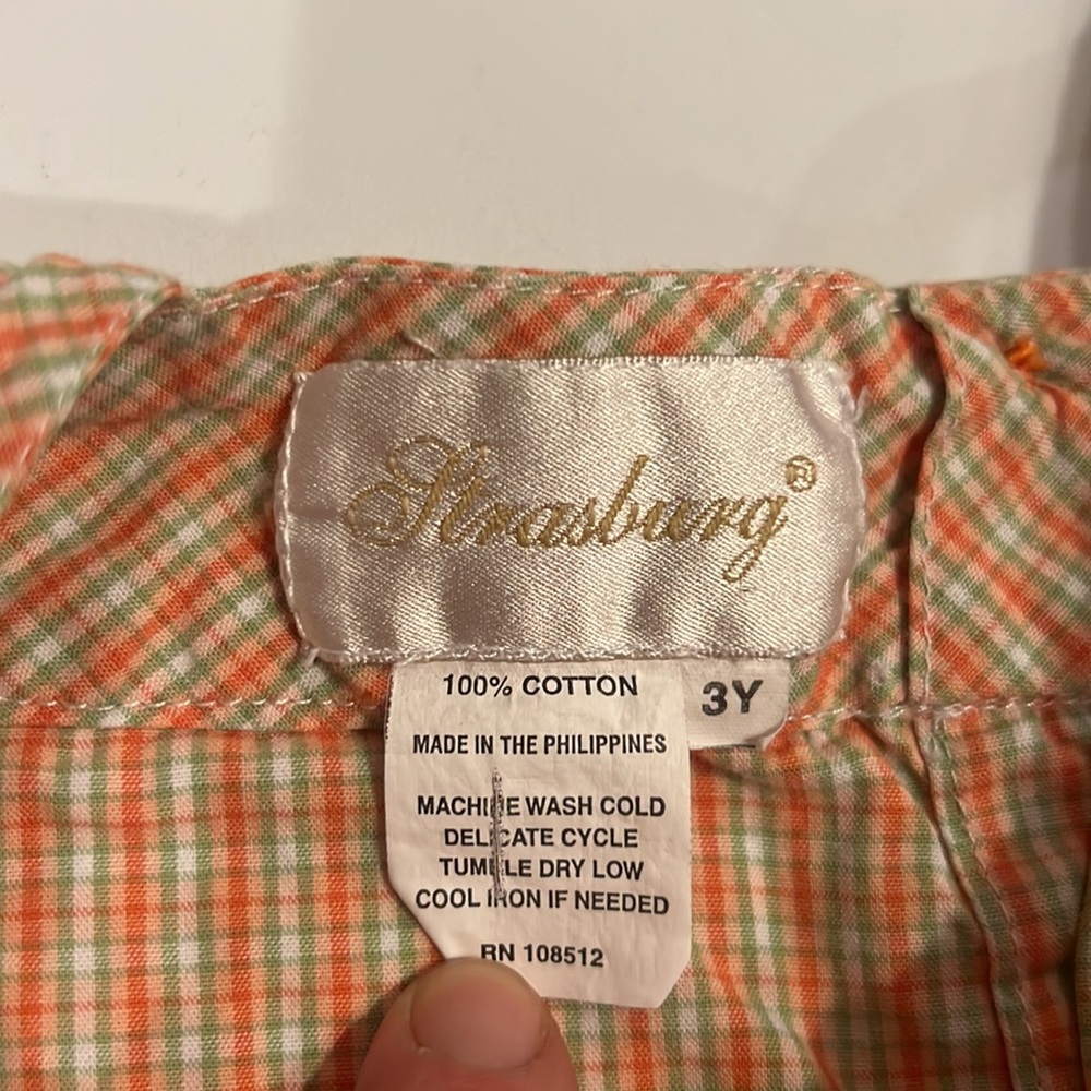 Toddler girls Strasburg dress smocked 3Y EUC fish - Picture 3 of 5
